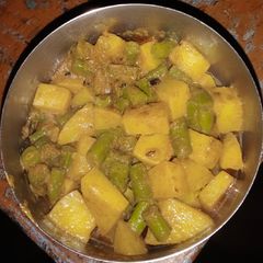 French beans aloo vegetable A picture of French beans aloo vegetable.