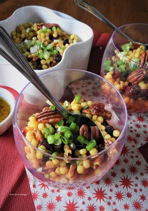 Une photo de Cranberries couscous ou salade de couscous aux cranberries et noix de pécan