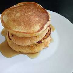 A picture of Carrot Pancakes (pancake wortel).