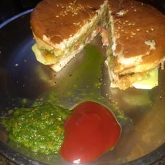 A picture of Burger.