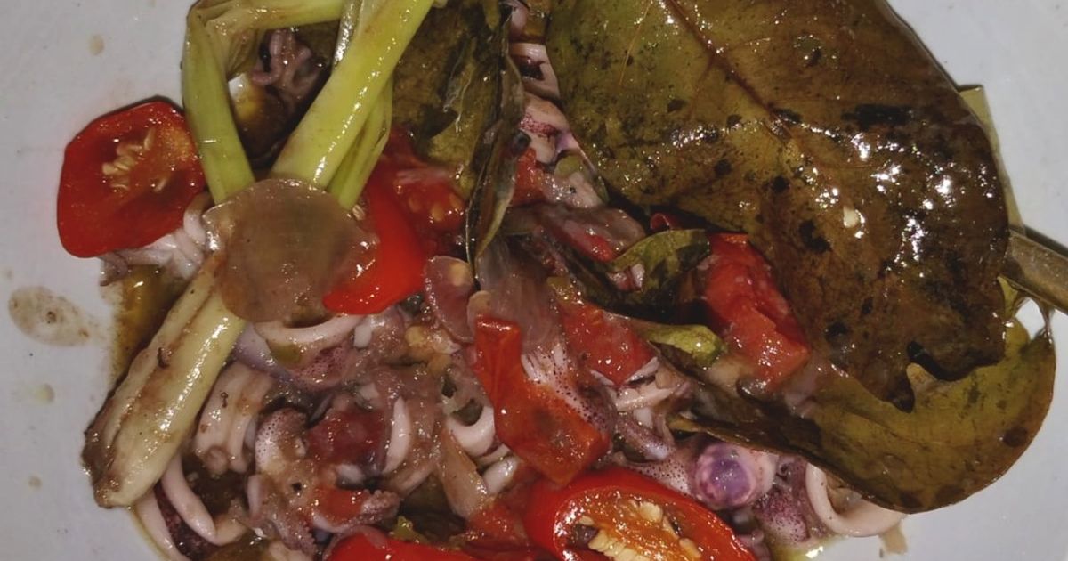 Cumi sotong pedas