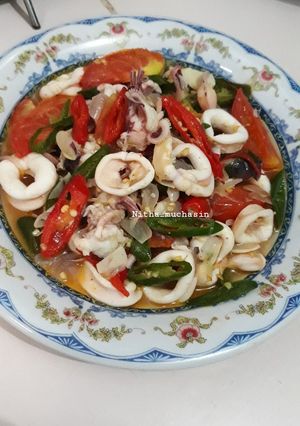 Foto resep Tumis Cumi Cabe Bawang