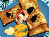 Merluza marinada envuelta por pasta filo con salsa thai 🥰