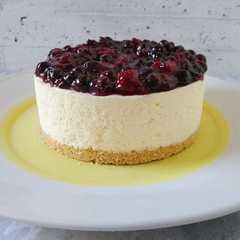 A picture of Mini cheesecake de frutos rojos.