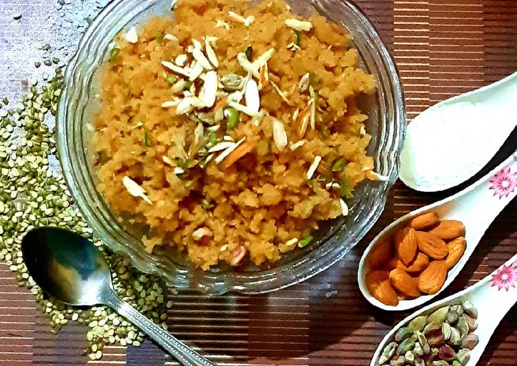 Moong dal halwa