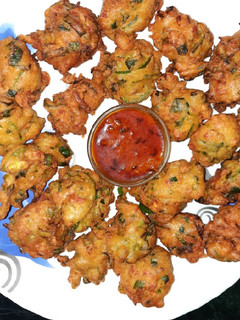 A picture of Spring onion fritters.