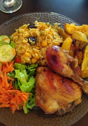 Una foto de Arroz con pollo