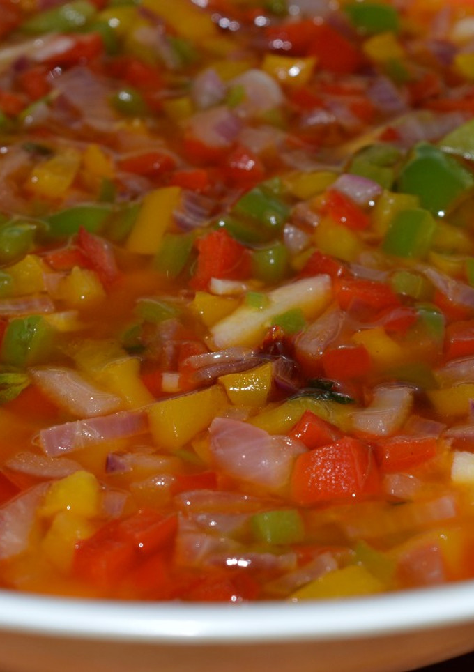 Una foto de Salsa Criolla