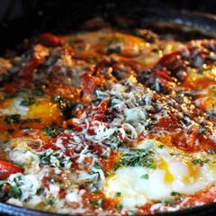 A picture of Huevos Rancheros.
