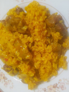 Una foto de Arroz con costillas