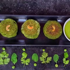 A picture of Hara bhara kabab.