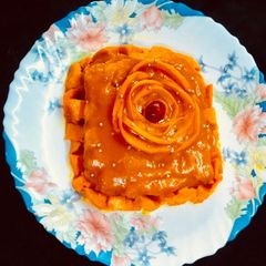 A picture of Glaze Mango Cake.