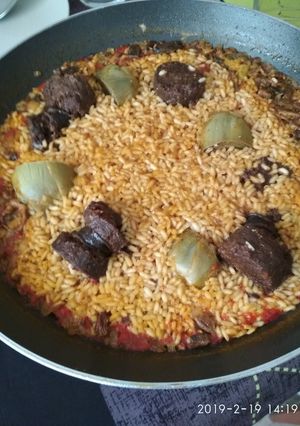 Foto principal de Arroz con boletus, morcilla de cebolla y alcachofas