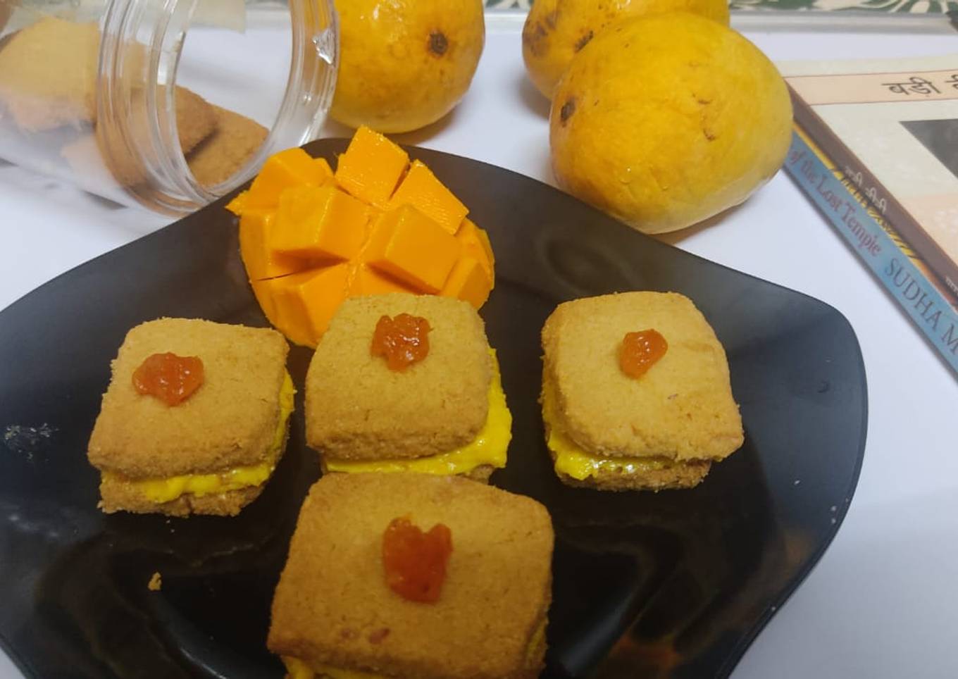 Instant Mango cream biscuit