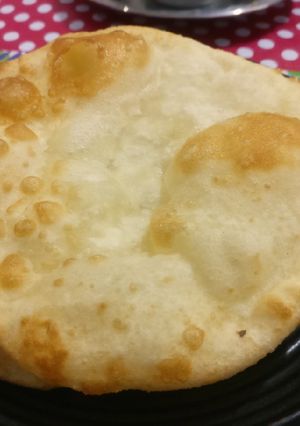 A picture of How to make bhature.