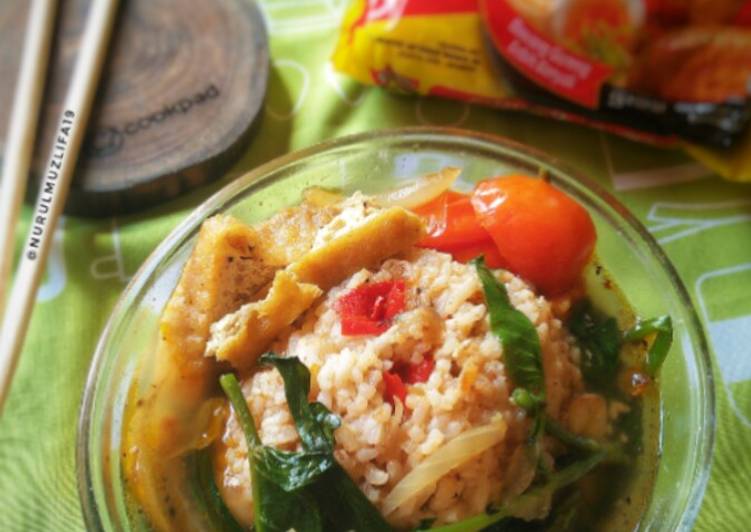 17Resep: Nasi Goreng Kuah Indomie yang Enak