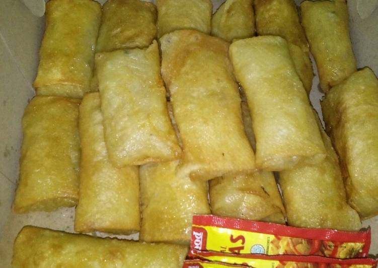 Bagaimana Membuat Lumpia Bihun, Mudah Banget