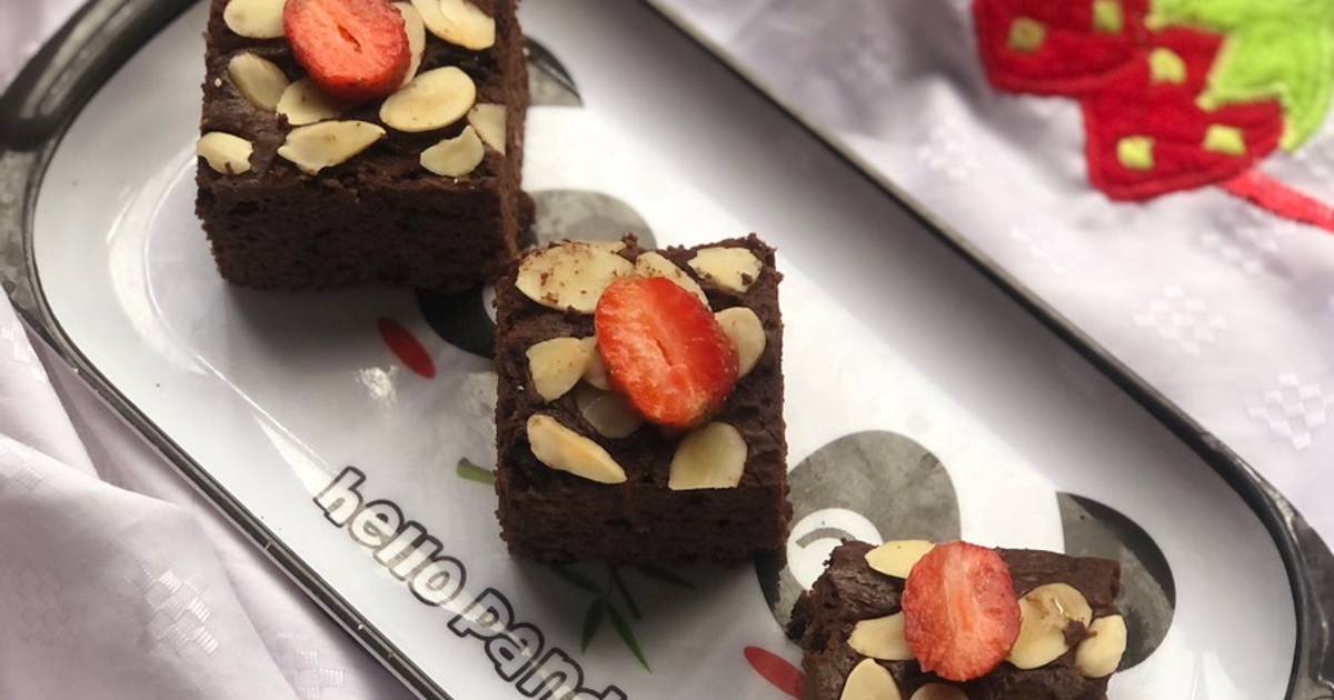 Resep Brownies panggang gula merah (tanpa telur, tanpa mixer) oleh Pramudita Nur Rahma Cookpad