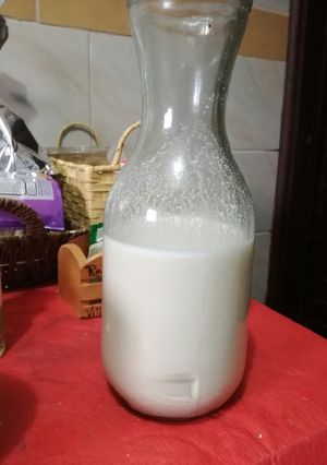 Una foto de Leche de almendras casera