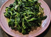 A picture of pea shoots