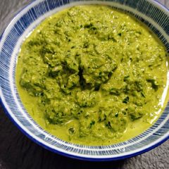 A picture of Simple green curry paste.