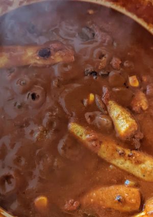 A picture of Vegan sausage chilli.