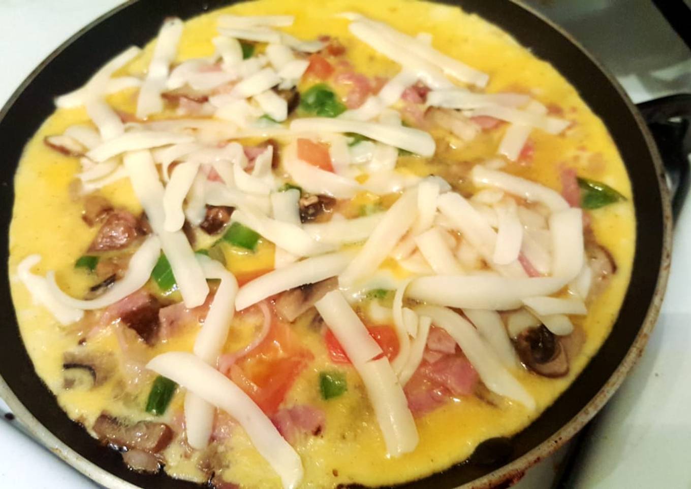 Ham,cheese and mushroom stuffed omelette