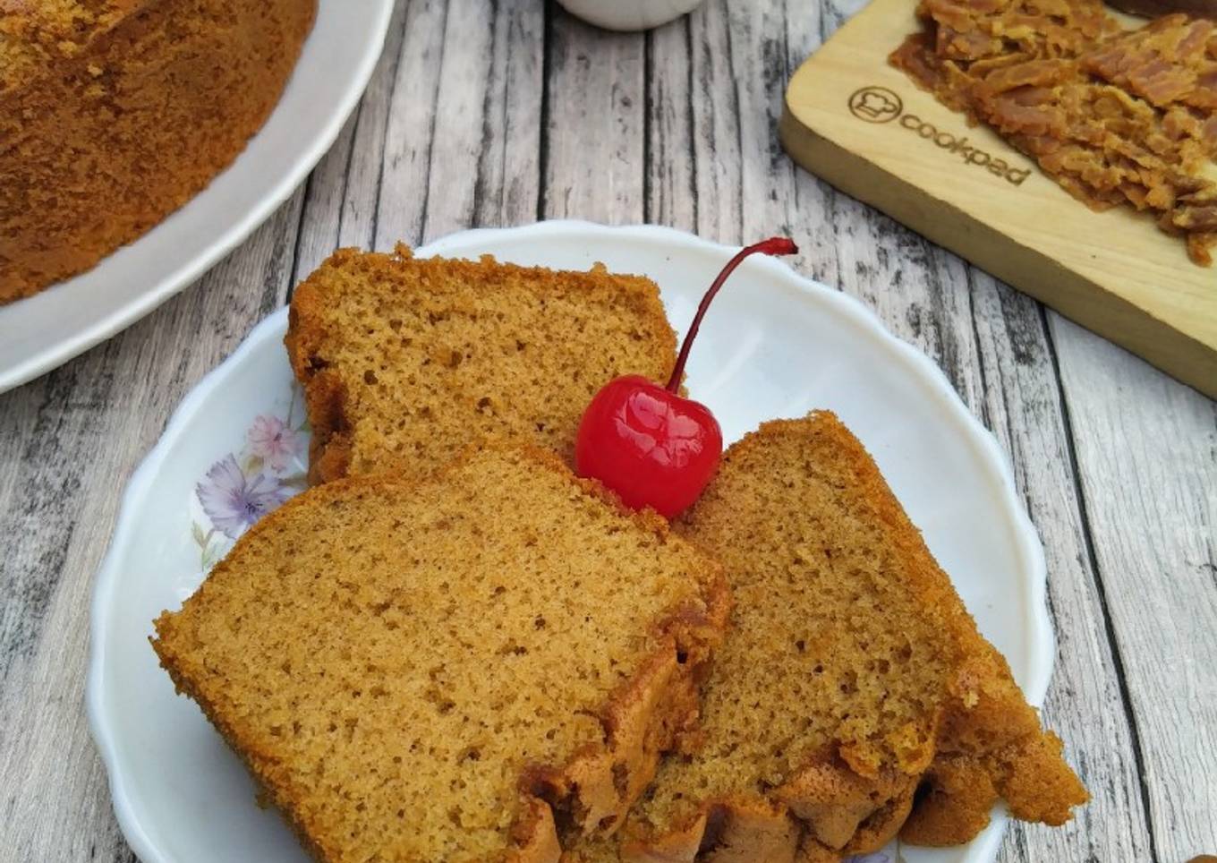 Bolu panggang gula merah (gula jawa)