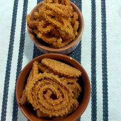 Chakali (Murukku) A picture of Chakali (Murukku).