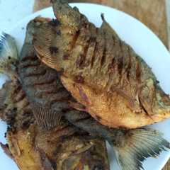 รูปของ Ikan bawal goreng