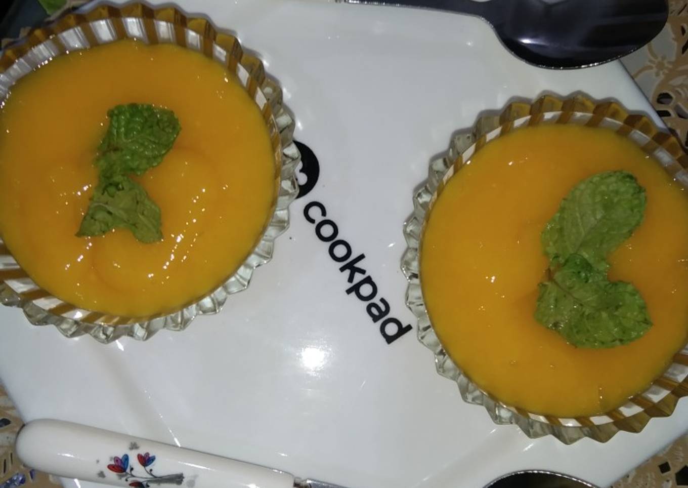 Mango mousse