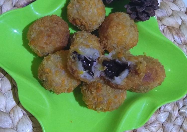 Cara Gampang Membuat Banana Ball with Chocolate, Sempurna