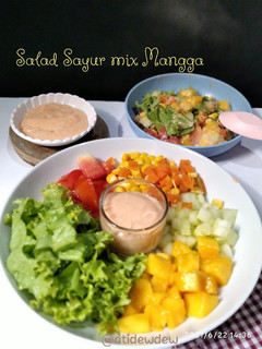 Foto resep *Salad Sayur mix Mangga*