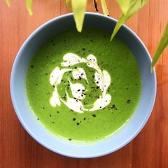 A picture of Frozen Pea and Spinach Soup.