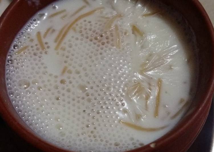 Simple Way to Make Kulhar badam seviyan