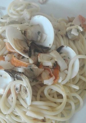 Foto principal de Pasta con almejas y gambas