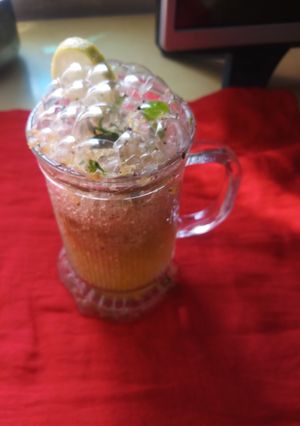 લેમન મોકટેલ(lemon Mocktail Recipe in Gujarati) રેસીપી મુખ્ય ફોટો