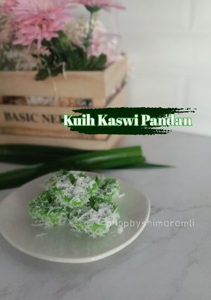 Gambar Kuih kaswi pandan