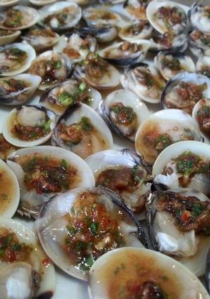 Hình của món Ngao nướng mỡ hành.