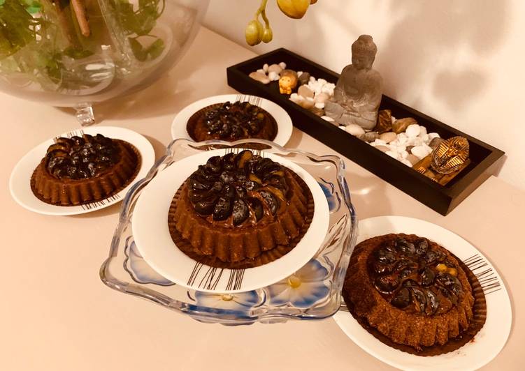 Step-by-Step Guide to Prepare Favorite Crostatine al Cioccolato con Mirtilli