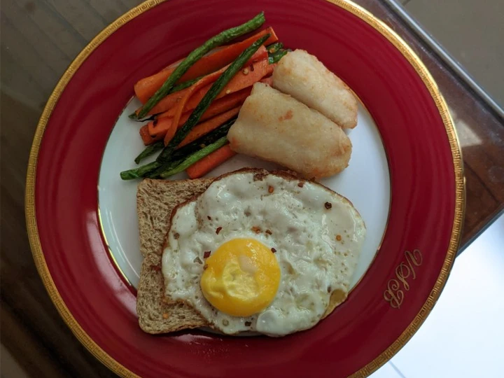 Easy Steps to Make Recipes Pan Fried Dory with Vegetable Fries and Egg Toast the So Delicious Perfect.