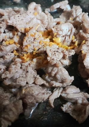 Hình của món Thịt bò xào tỏi.