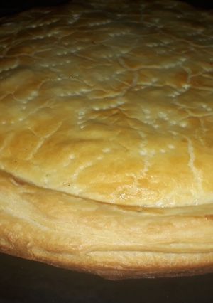 Una foto de Súper tarta de hojaldre de pollo!!