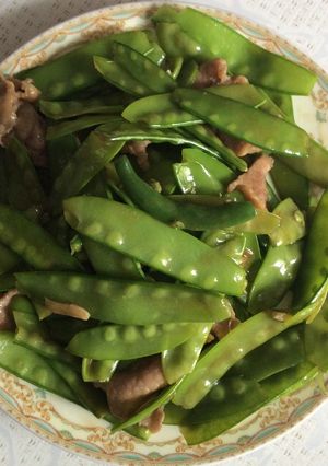 Hình của món Bò xào đậu Hà lan.