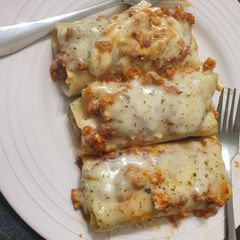 A picture of Lasagna roll.
