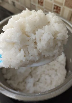 Foto resep Masak nasi tanpa listrik dan kukusan, matang sempurna dan PUNEL