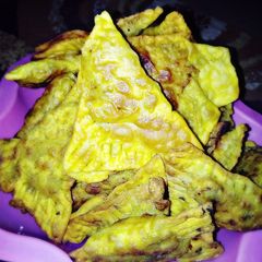 A picture of Crispy Samosa.