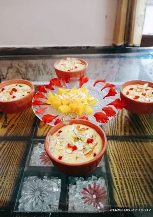 मैंगो फ्लेवर श्रीखंड (Mango flavour shrikhand recipe in hindi) रेसिपी मुख्य फोटो