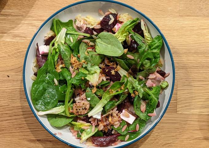 Orzo salad with mackerel