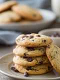Vegan Dark Chocolate Chip Cookies! 🍪